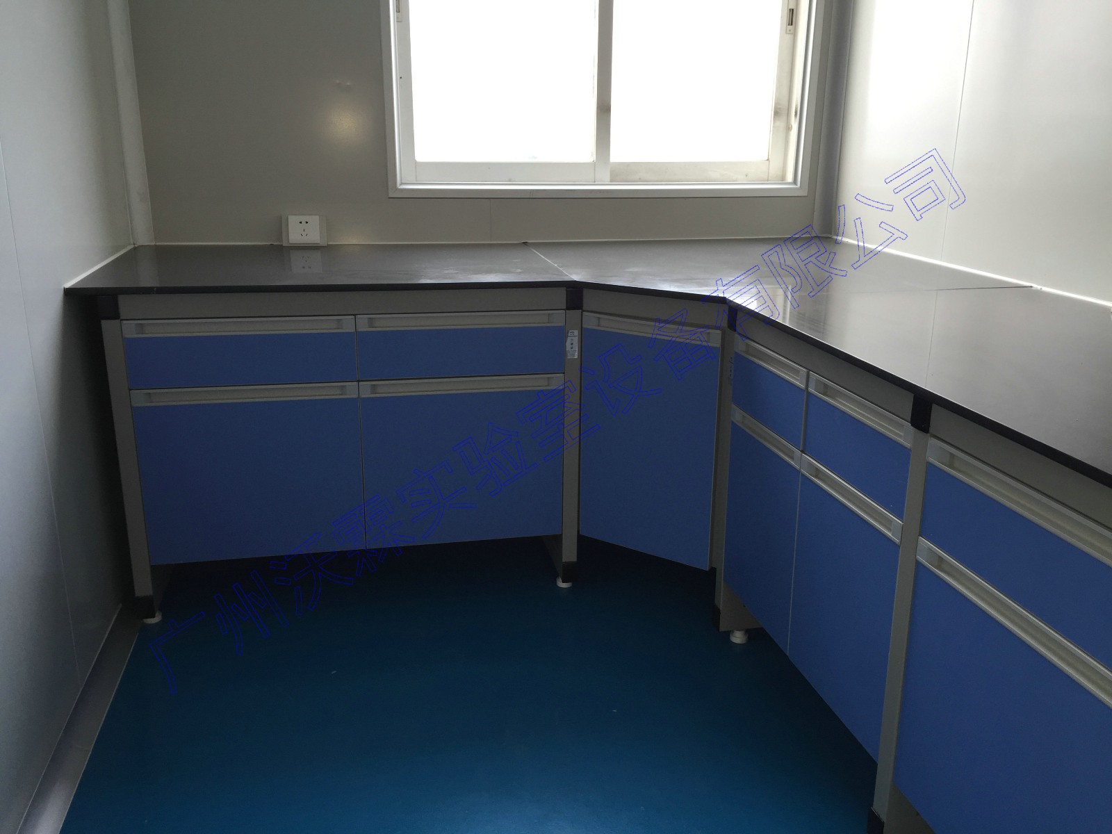 水泥檢測(cè)實(shí)驗(yàn)室設(shè)計(jì)裝修